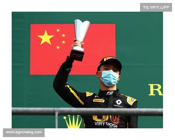 《从赛道到梦想 周冠宇亲历设计个人纪录片展现奋斗历程与荣耀时刻》 《从赛道到梦想 周冠宇亲历设计个人纪录片展现奋斗历程与荣耀时刻》